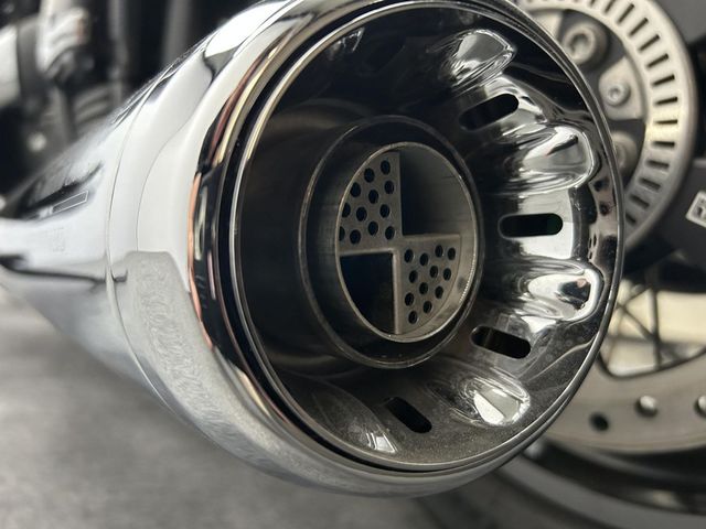 bmw - r-18-100-years