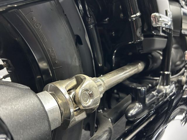 bmw - r-18-100-years