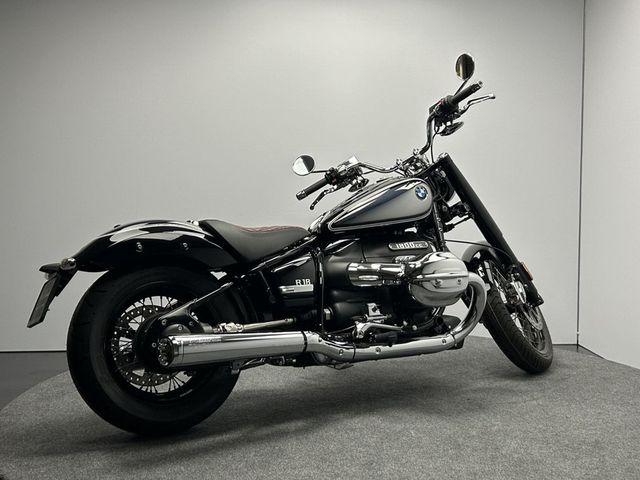 bmw - r-18-100-years