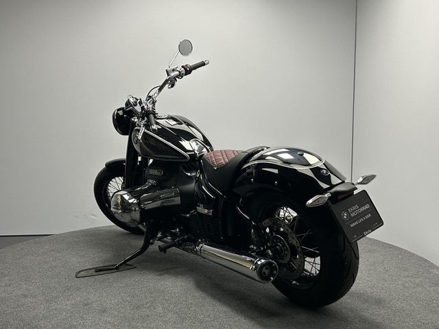 bmw - r-18-100-years