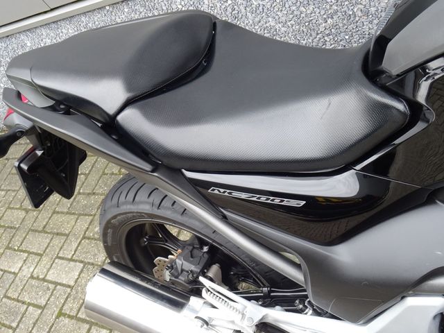 honda - nc-700-s-c-abs