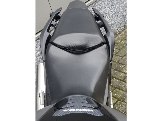 honda - nc-700-s-c-abs