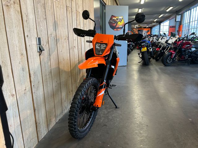 ktm - 390-enduro-r