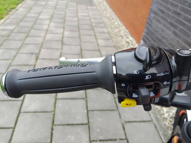 royal-enfield - bear-650