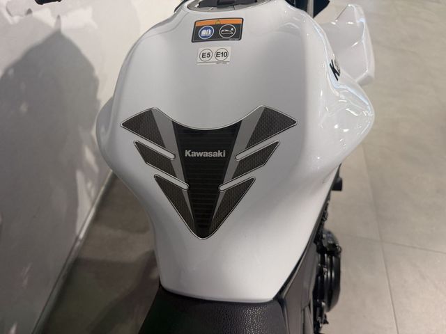 kawasaki - z650
