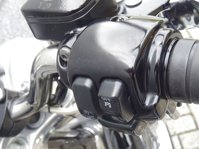 harley-davidson - sportster-xl-883