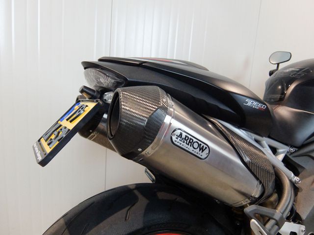 triumph - speed-triple-rs