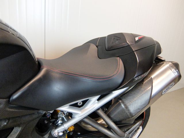 triumph - speed-triple-rs