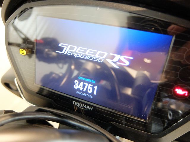 triumph - speed-triple-rs