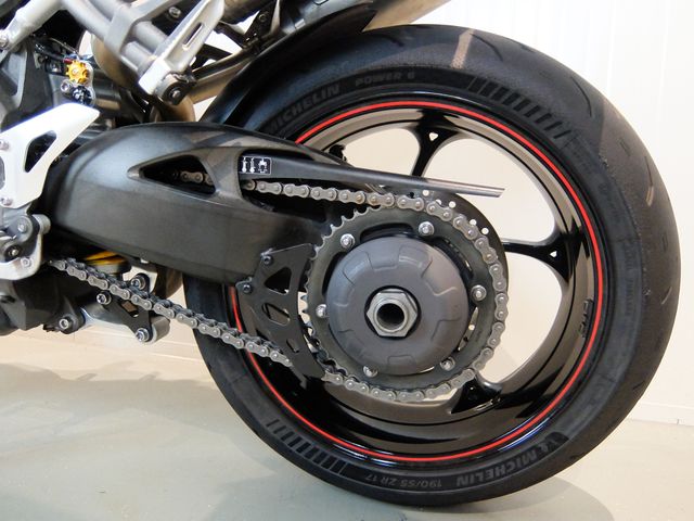 triumph - speed-triple-rs