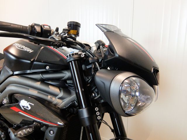 triumph - speed-triple-rs