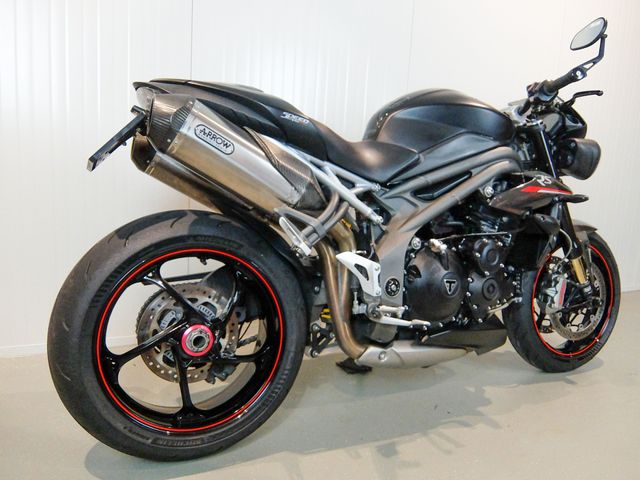 triumph - speed-triple-rs