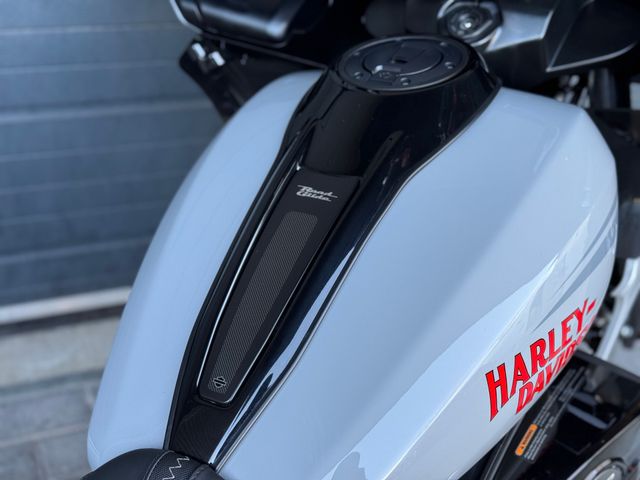 harley-davidson - road-glide