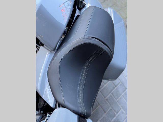 harley-davidson - road-glide