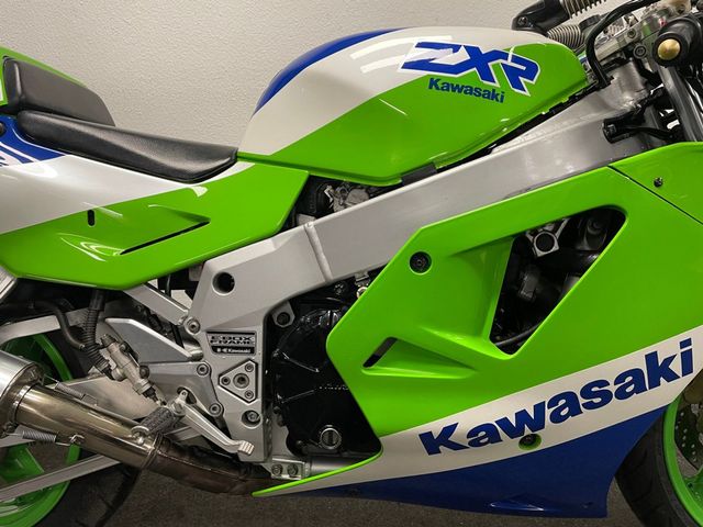 kawasaki - zxr-750