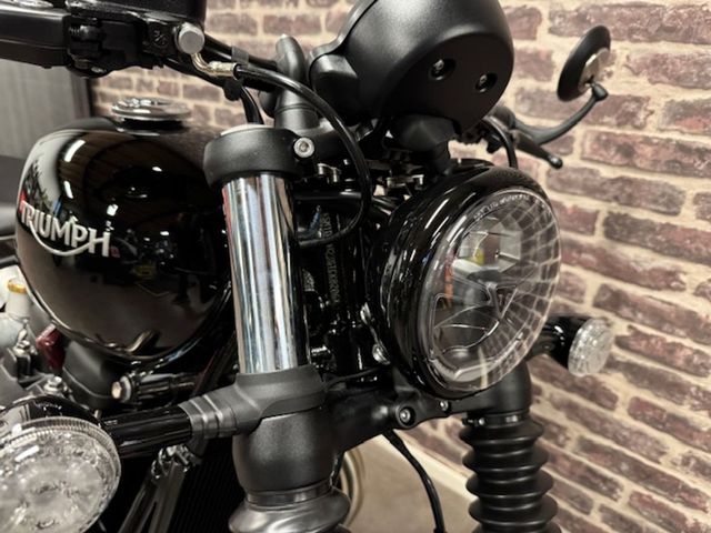 triumph - bonneville-bobber