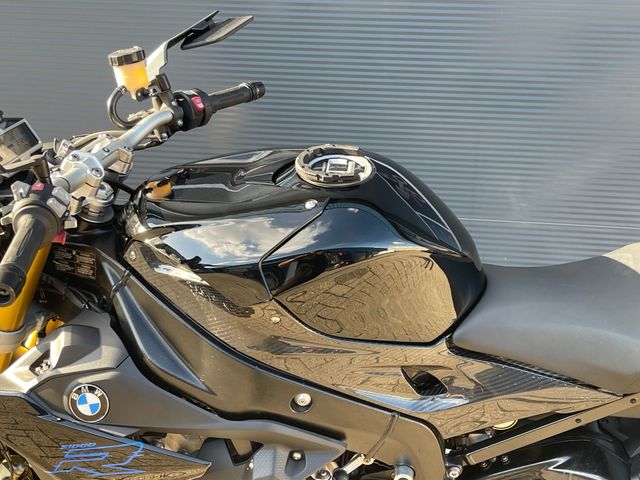 bmw - s-1000-r