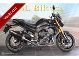 YAMAHA FZ 8