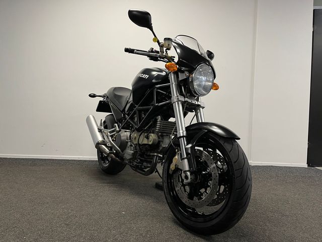 ducati - m-1000-monster