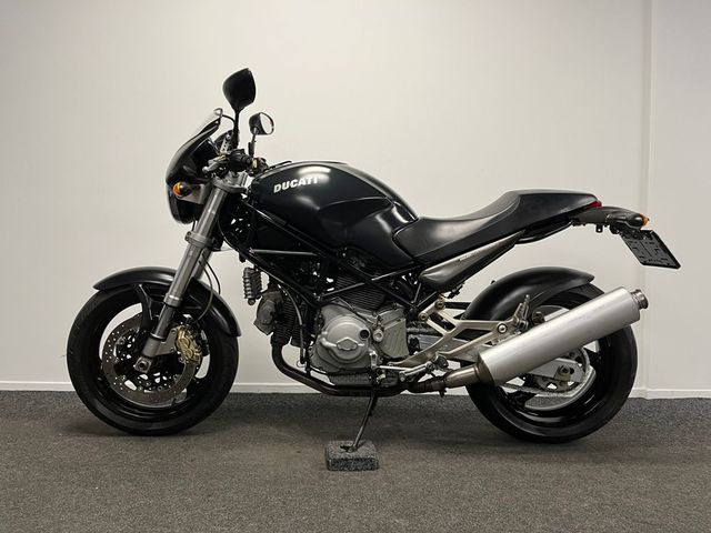 ducati - m-1000-monster