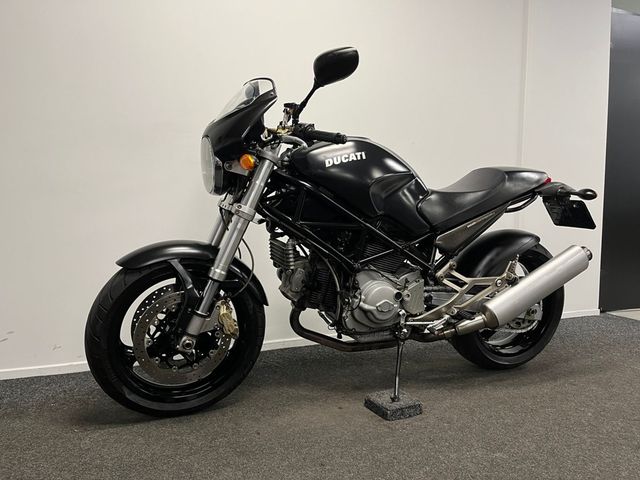 ducati - m-1000-monster
