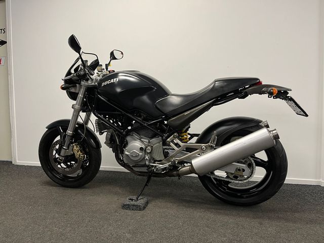ducati - m-1000-monster