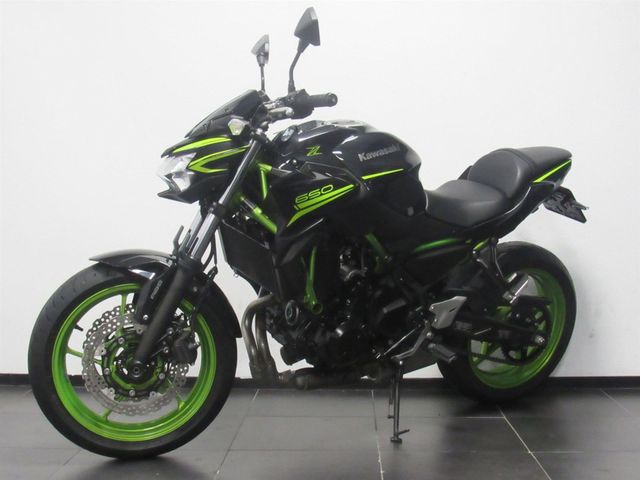kawasaki - z650