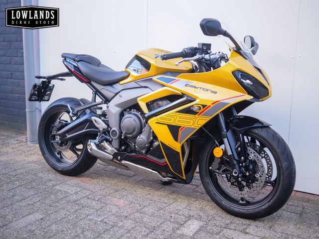 triumph - daytona-660