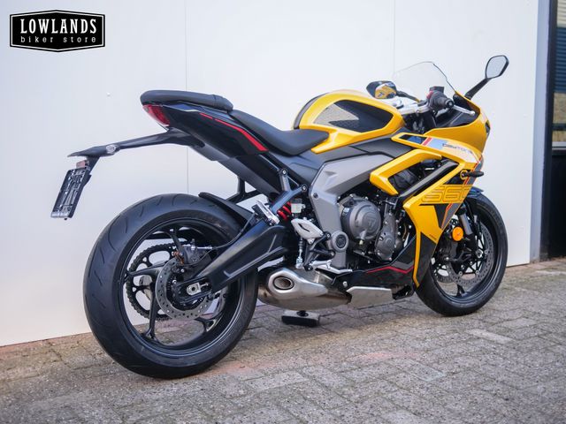 triumph - daytona-660