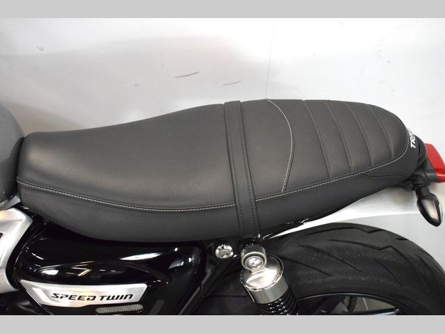 triumph - speed-twin-1200