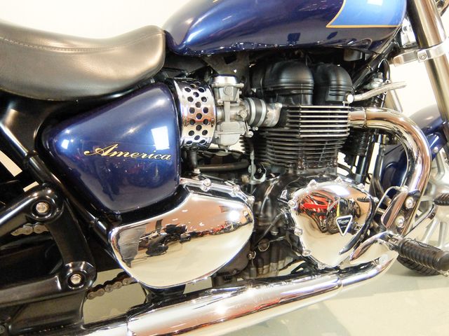 triumph - bonneville-america