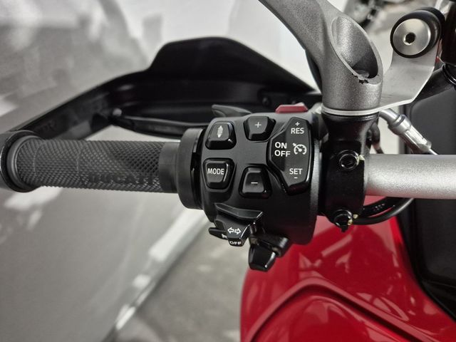 ducati - multistrada-v4-rally