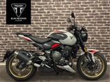 TRIUMPH TRIDENT 800