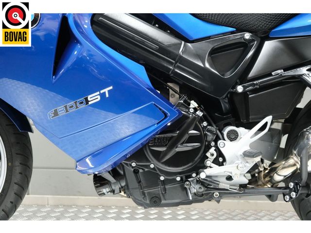bmw - f-800-st