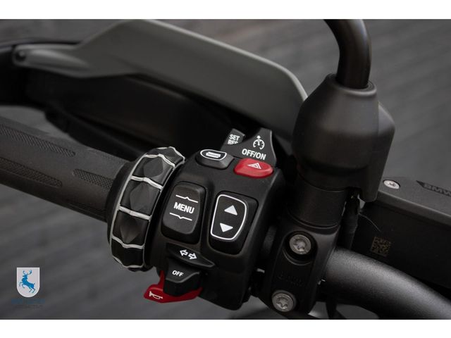 bmw - r-1300-gs-adventure-triple-black