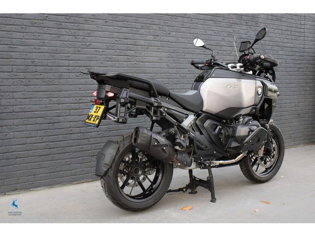 bmw - r-1300-gs-adventure-triple-black