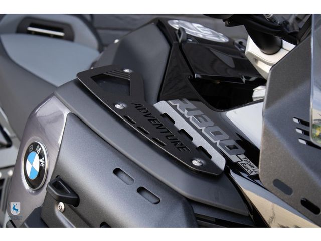 bmw - r-1300-gs-adventure-triple-black