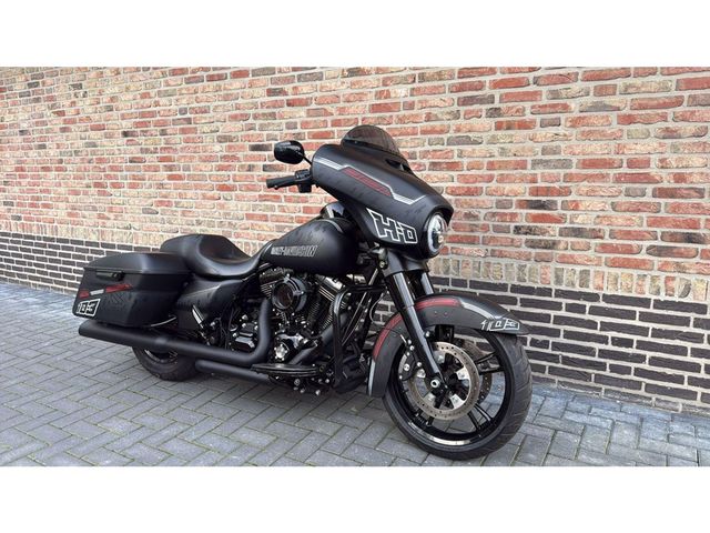 harley-davidson - street-glide-special-flhxs