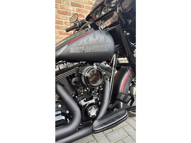 harley-davidson - street-glide-special-flhxs