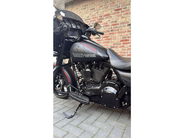 harley-davidson - street-glide-special-flhxs