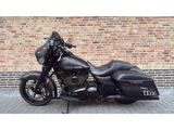 HARLEY-DAVIDSON STREET GLIDE SPECIAL FLHXS