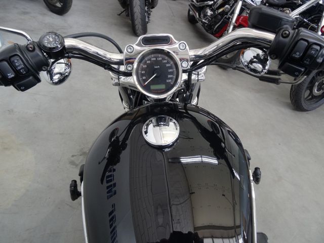 harley-davidson - sportster-custom-xl-1200-c