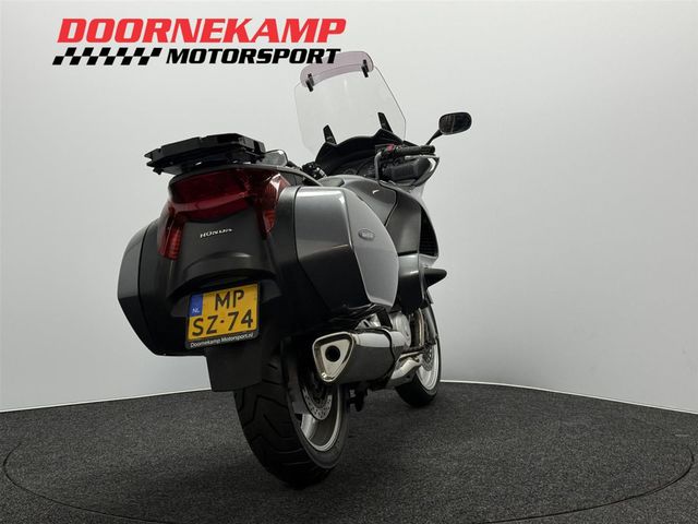 honda - nt-700-v-deauville