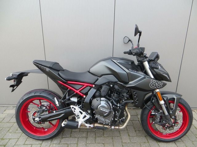 suzuki - gsx-8s