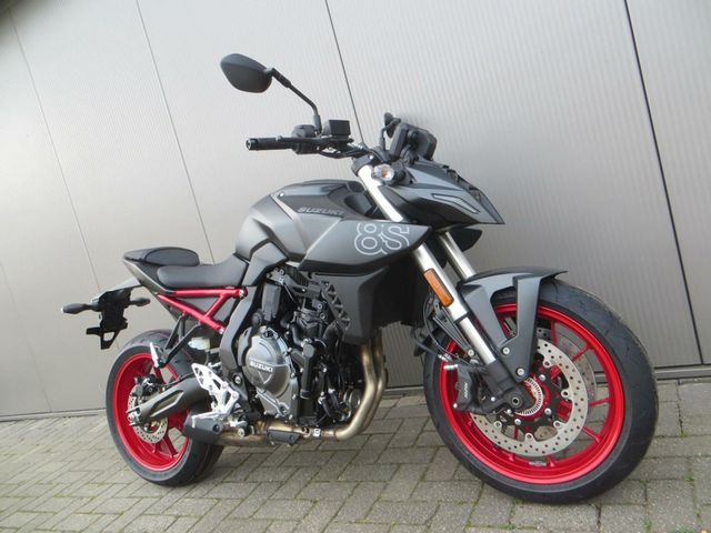 suzuki - gsx-8s