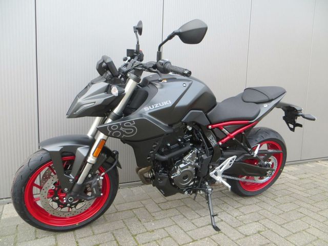 suzuki - gsx-8s