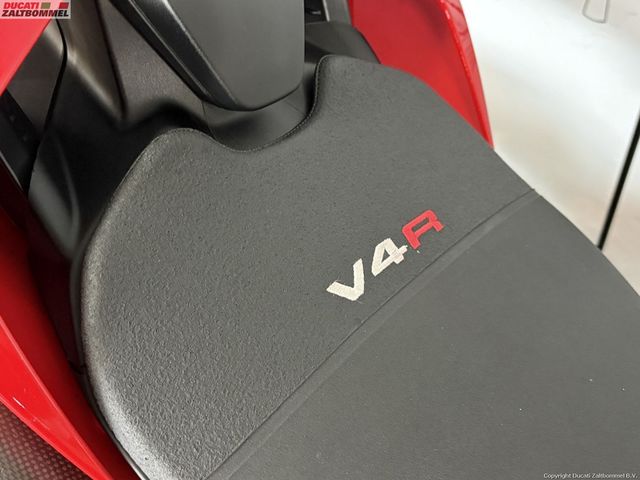 ducati - panigale-v4-r