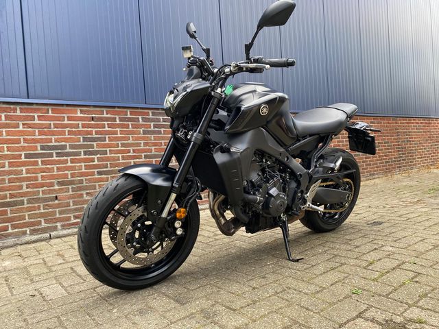 yamaha - mt-09-abs