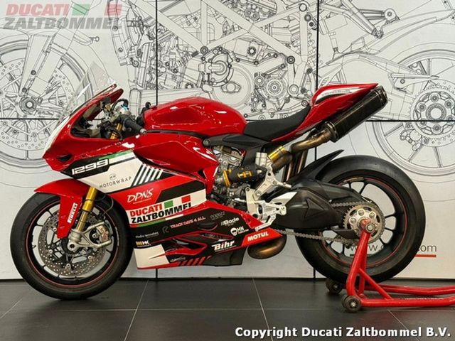 ducati - 1299-panigale-s