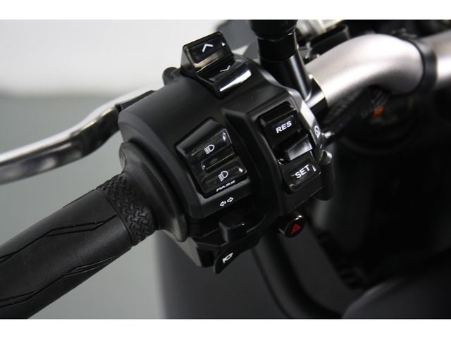 yamaha - mt-10